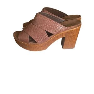 White Mountain Footbeds Retro Alive Chestnut Platform Heel Clog Sandal Women 9.5